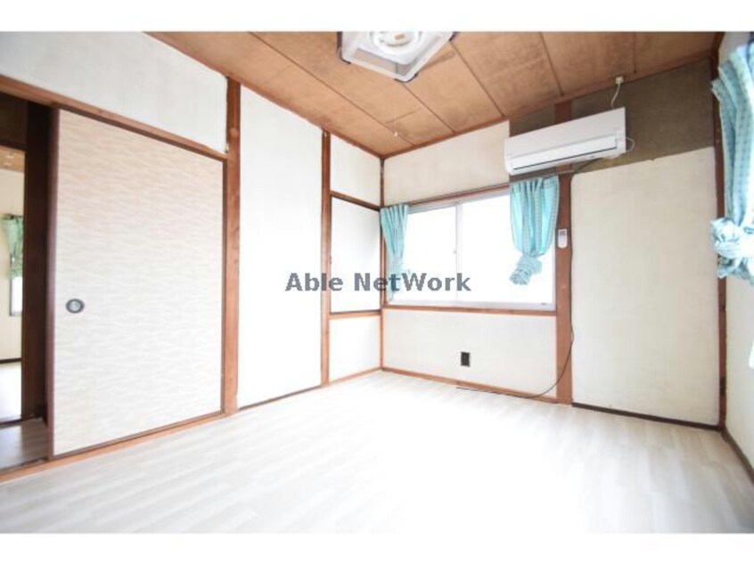  高屋町後山貸家