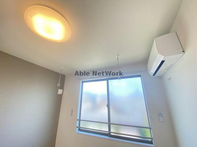  ホワイトメゾン錦