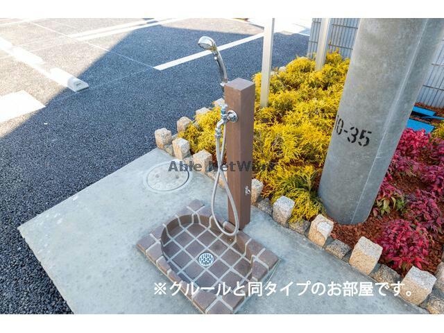  サンリット本郷Ⅲ