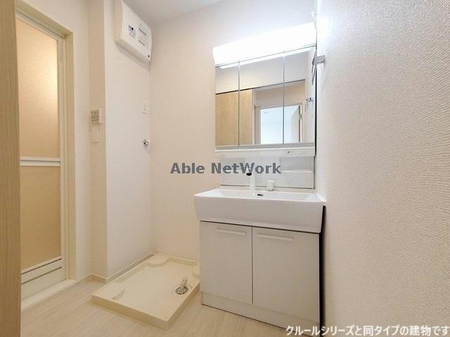  サンリット本郷Ⅲ