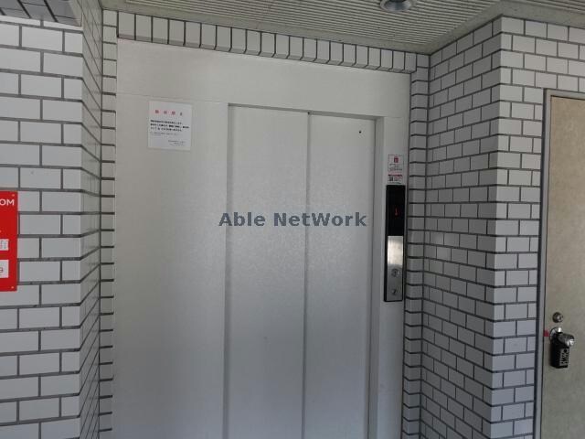 エレベーター エールメゾン美浜