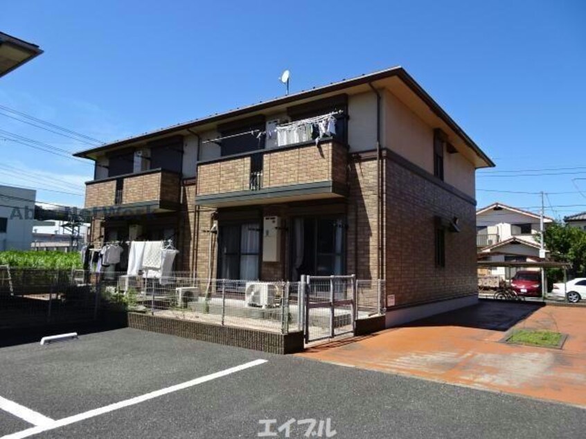  フロンティエール西館