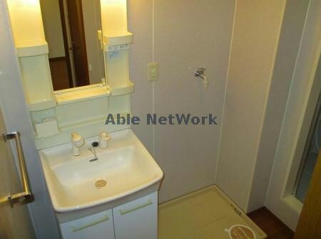  フロンティエール西館