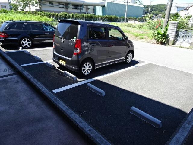  フロンティエール西館