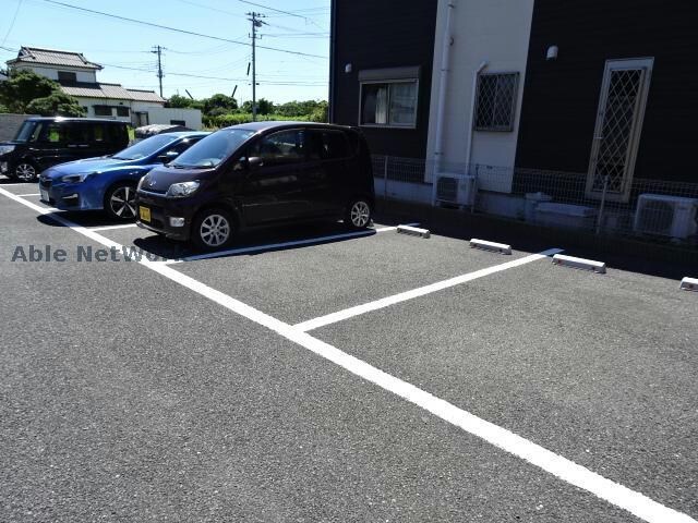  フロンティエール西館