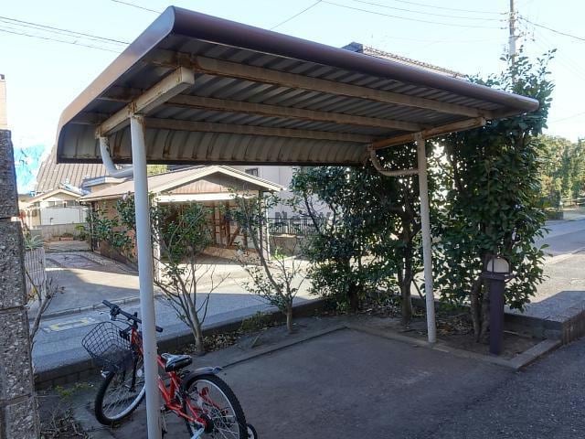 駐輪場 メゾンソフィア