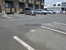 敷地内駐車場 ラグーナフォンテーヌ