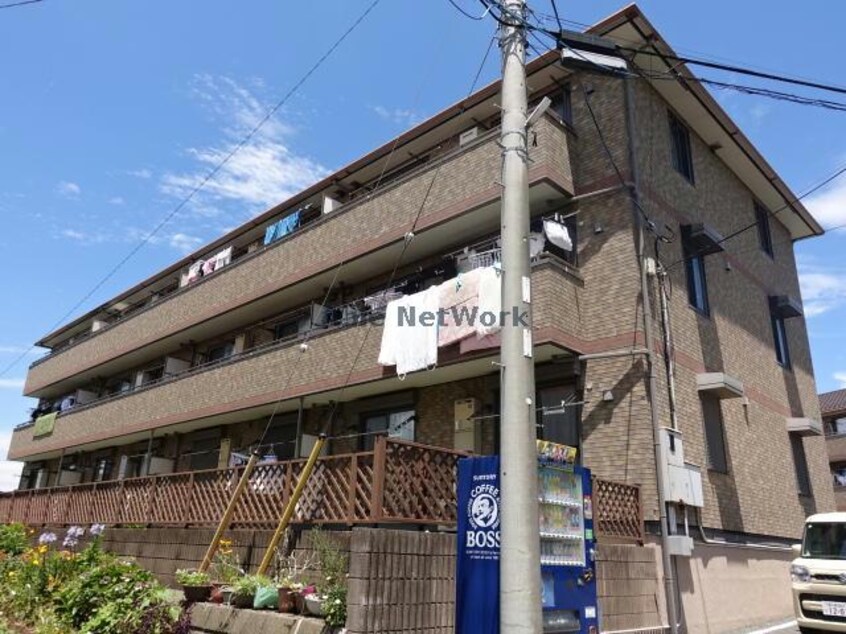  ルヴァンコート弐番館