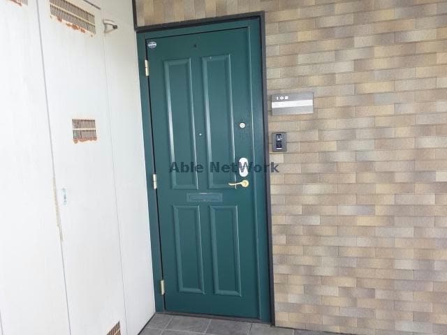  ルヴァンコート弐番館