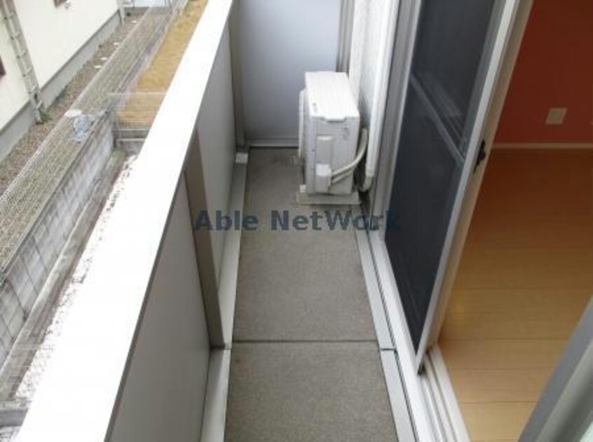  comorebi　コモレビ