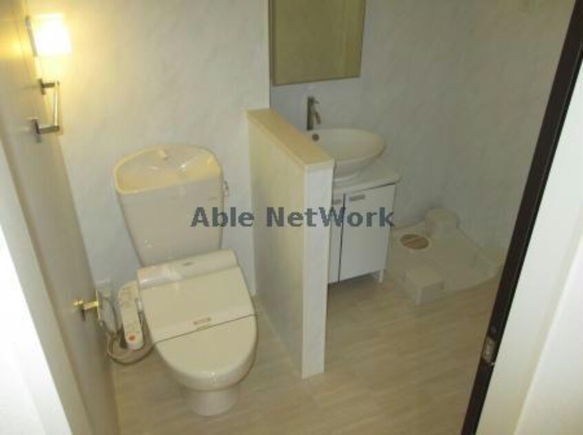  comorebi　コモレビ