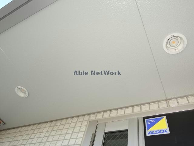  comorebi　コモレビ