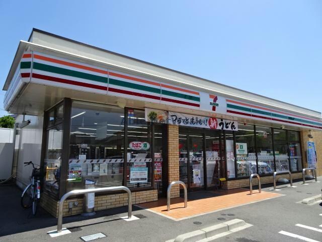 セブンイレブン木更津高柳3丁目店(コンビニ)まで444m ルシェルブルーＡ