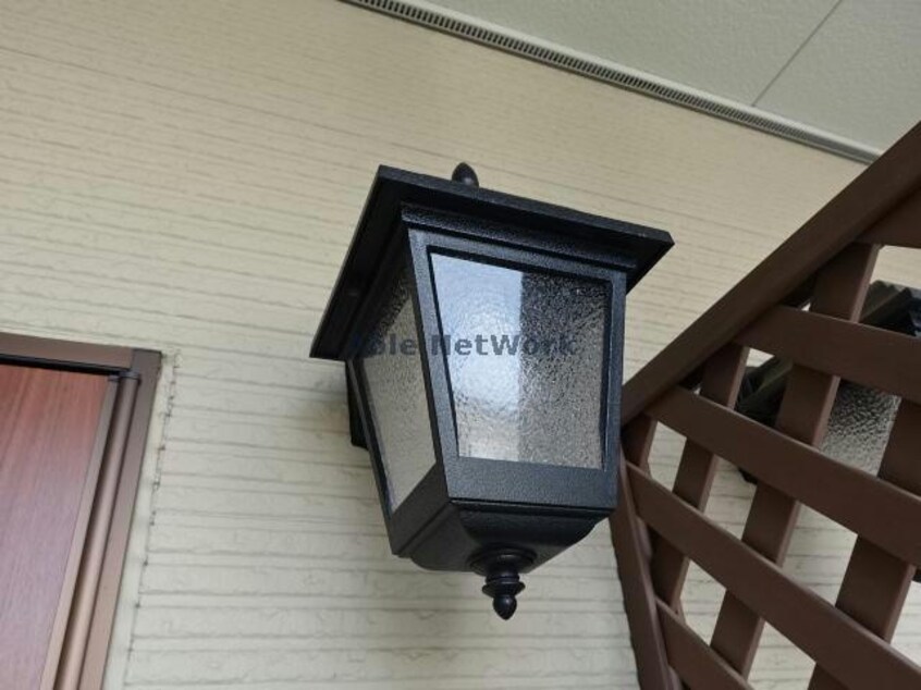 玄関照明 ヴァイオレットハーモニー