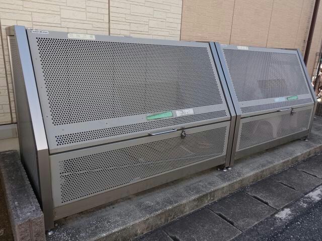  ｻｳｻﾞﾝﾄﾞｻﾆｰ　WEST