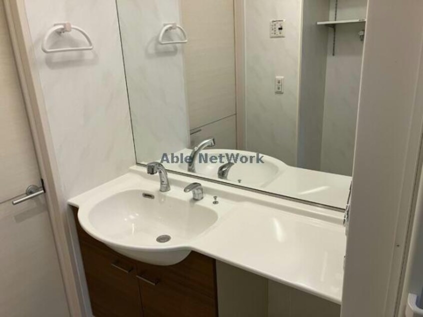  ｻｳｻﾞﾝﾄﾞｻﾆｰ　WEST