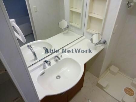  ｻｳｻﾞﾝﾄﾞｻﾆｰ　EAST