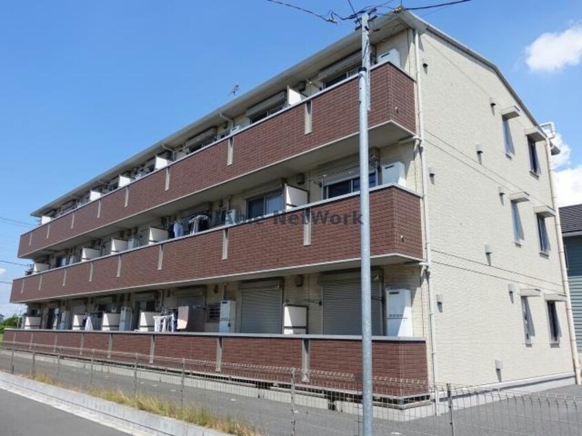  イーストパレス