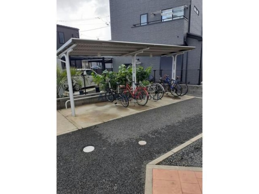  オリエンタルコートＢ