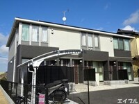 ユニヴァリィパレス