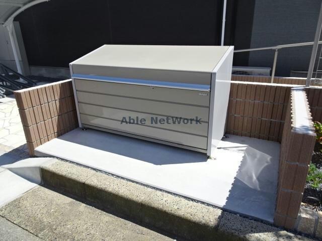 ゴミステーション フォンテ