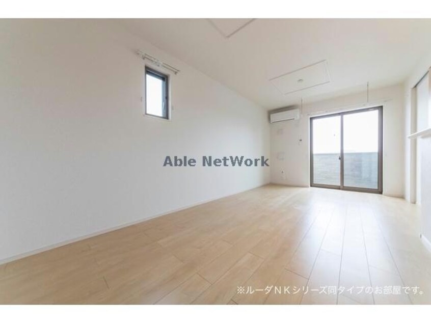  グランルポントロワ