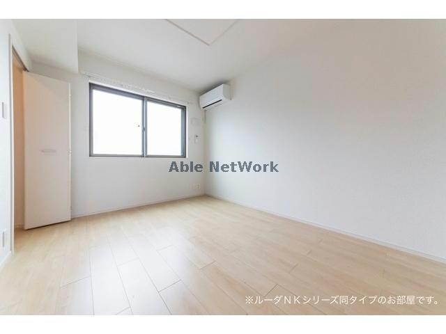  グランルポントロワ