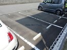 敷地内駐車場 トワエモアⅠ