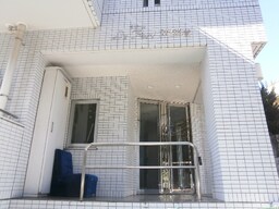 おしゃれなロビー