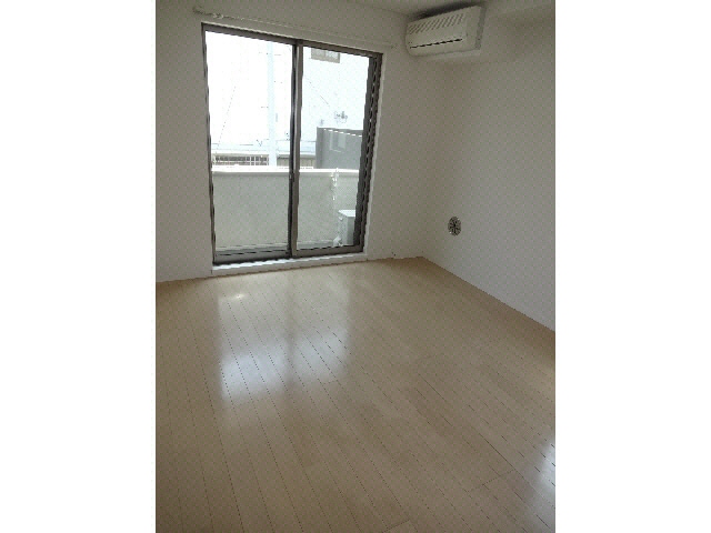  相鉄本線/星川駅 徒歩10分 1階 築19年