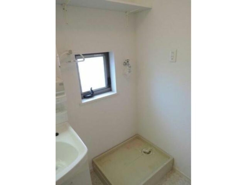  横浜市営地下鉄ブルーライン/片倉町駅 徒歩12分 1-2階 築19年