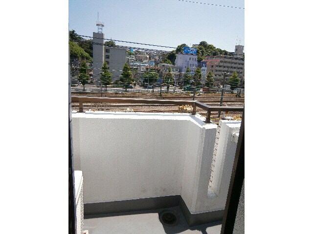 バルコニー風景 横須賀線/保土ケ谷駅 徒歩5分 4階 築36年