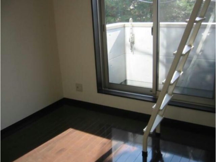  横須賀線/保土ケ谷駅 徒歩13分 1階 築18年