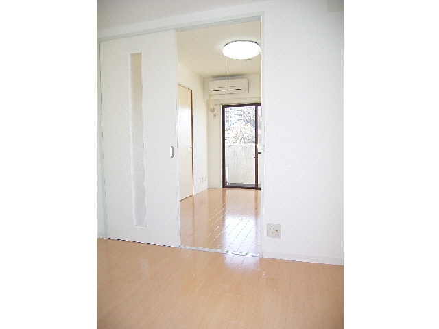 居室 横須賀線/保土ケ谷駅 徒歩12分 4階 築34年