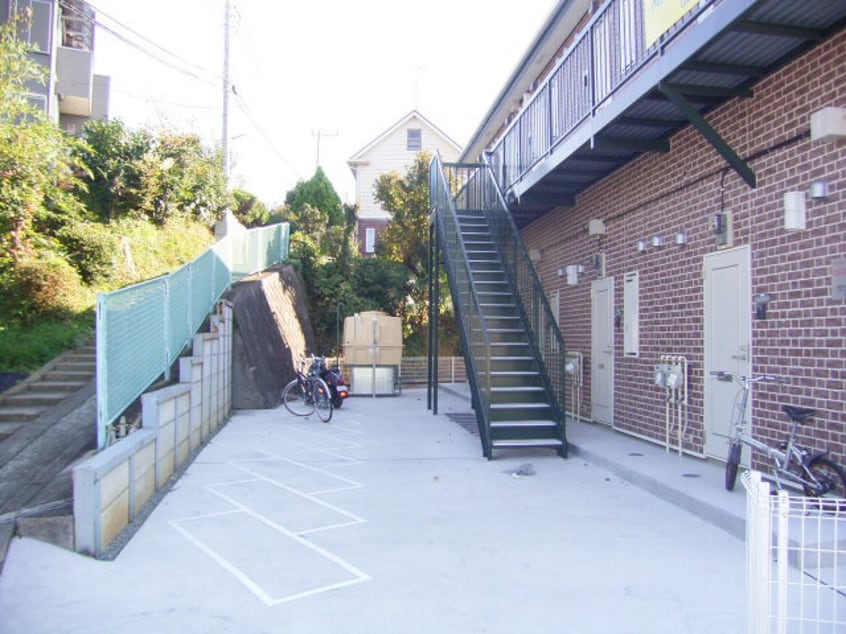  横須賀線/戸塚駅 徒歩19分 2階 築17年