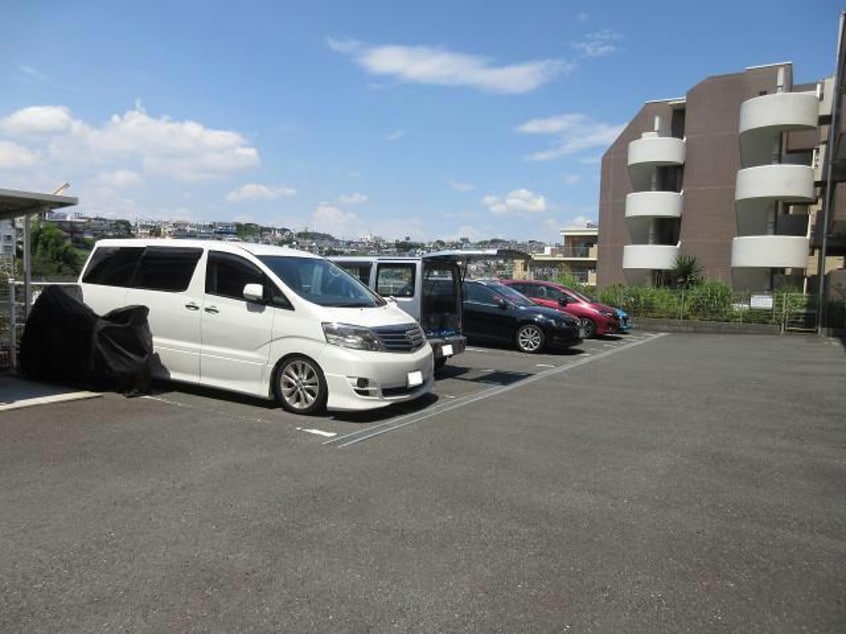  横須賀線/保土ケ谷駅 バス10分元町橋交番前下車:停歩3分 2階 築16年