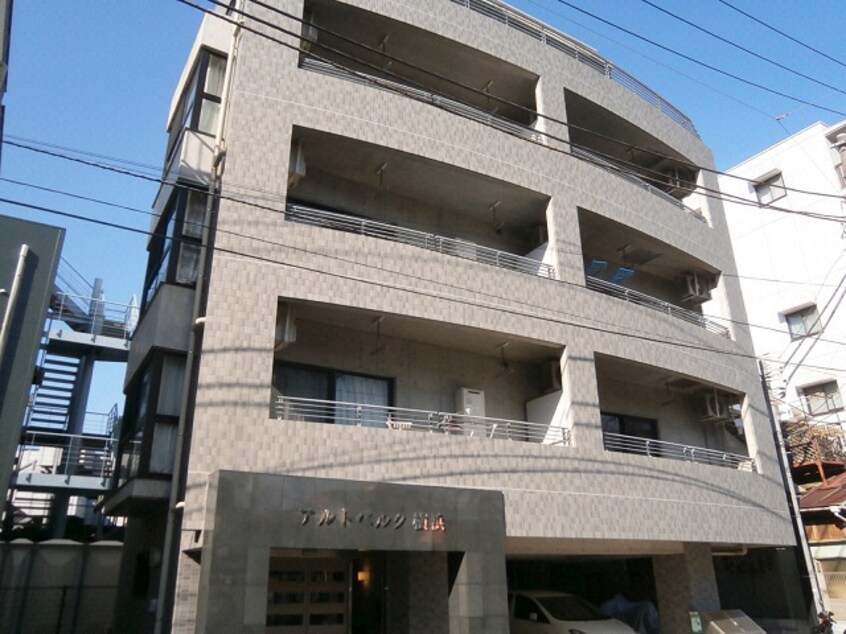  京急本線・久里浜線/井土ケ谷駅 徒歩9分 1階 築16年