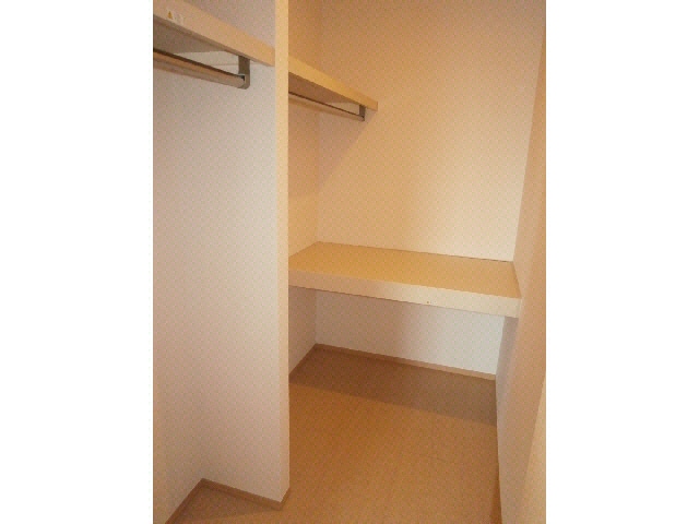 WIC 相鉄新横浜線/羽沢横浜国大駅 徒歩9分 3階 築12年