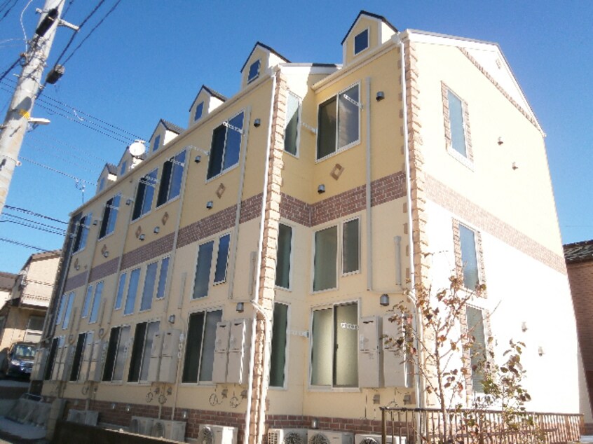  相鉄本線/星川駅 徒歩10分 2階 築9年