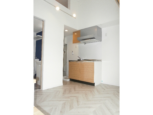 洋室 横須賀線/保土ケ谷駅 徒歩10分 1階 築10年