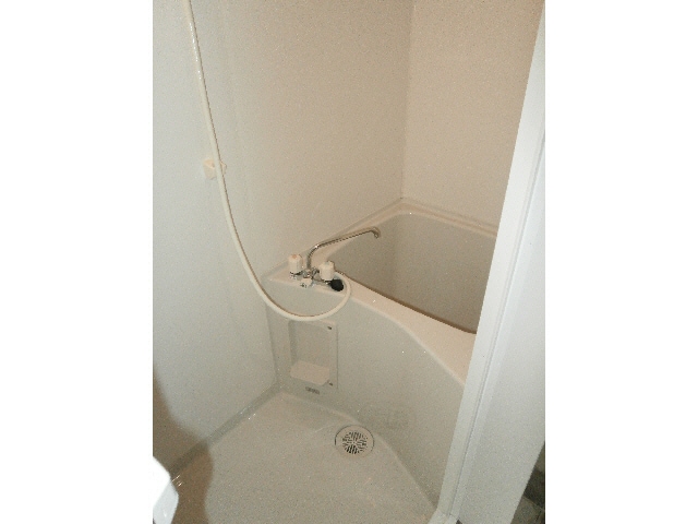 浴室 横須賀線/保土ケ谷駅 徒歩10分 1階 築10年