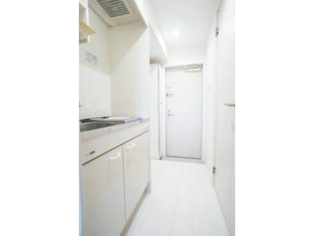  横浜市営地下鉄ブルーライン/三ツ沢上町駅 徒歩11分 1階 築9年