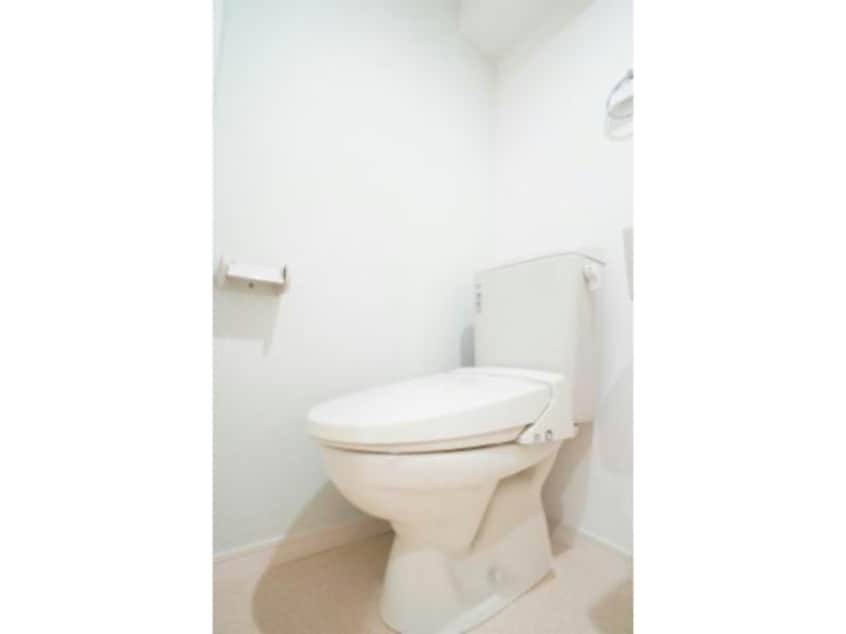  横浜市営地下鉄ブルーライン/三ツ沢上町駅 徒歩11分 1階 築9年