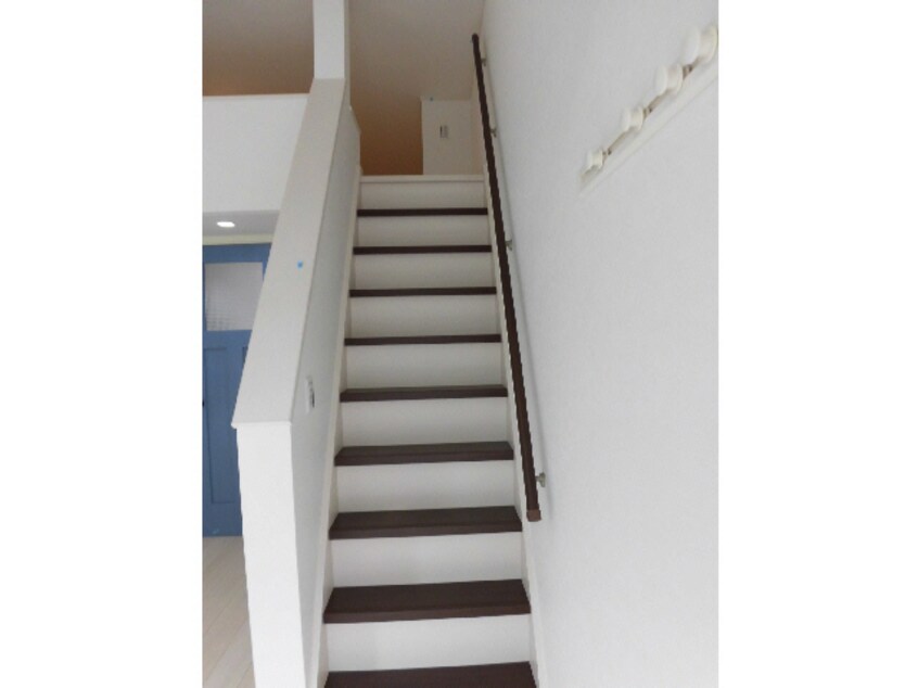  横須賀線/保土ケ谷駅 徒歩13分 1階 築8年