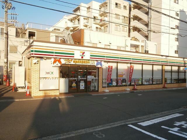 セブンイレブン横浜帷子町2丁目店(コンビニ)まで706m 横須賀線/保土ケ谷駅 徒歩10分 1階 築7年