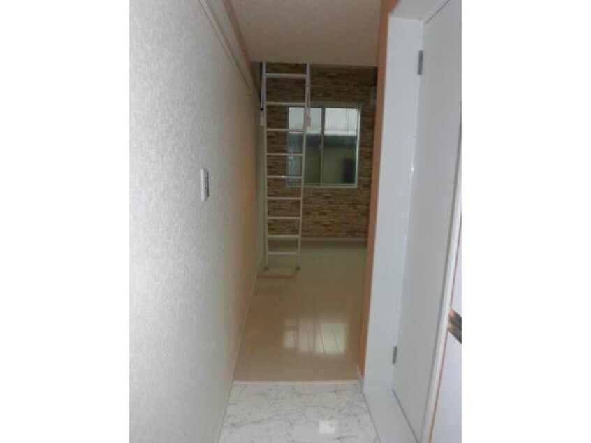  横須賀線/保土ケ谷駅 徒歩6分 2階 築8年