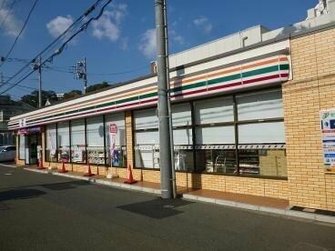 セブンイレブン横浜帷子町2丁目店(コンビニ)まで282m 横須賀線/保土ケ谷駅 徒歩6分 1階 築8年