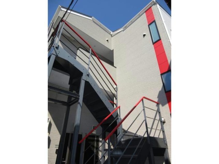  相鉄本線/星川駅 徒歩6分 1階 築8年