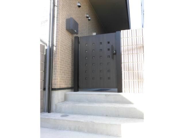  横須賀線/保土ケ谷駅 徒歩5分 2階 築8年