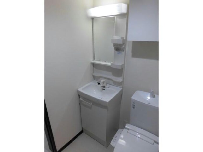  横須賀線/保土ケ谷駅 徒歩5分 1階 築8年